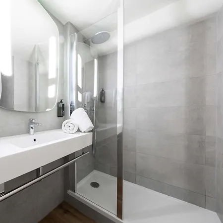 Ibis Bordeaux Centre Meriadeck-3