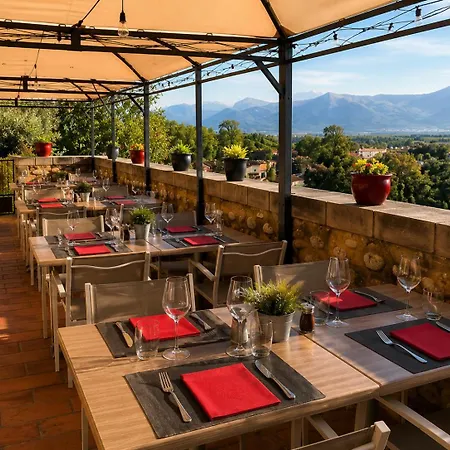 Logis Hotel Restaurant Le Cara Sol-2