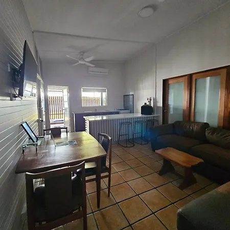 Bargara Gardens Boutique Villas-2