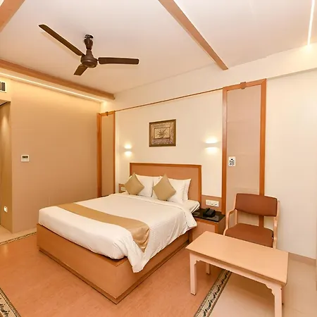 Hotel Roopa-3