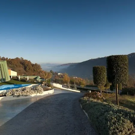 Bouganville Hill Resort & Wellness Space-3