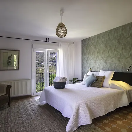 Malaga Hills Boutique Wellness And Hikers Eco-Hotel Adults Only-3