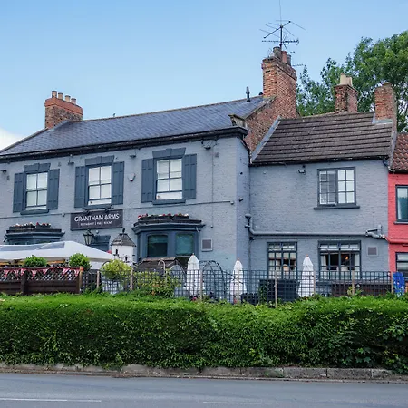 Grantham Arms-3