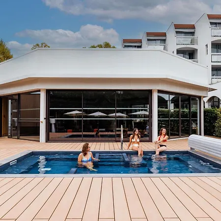 Ibis Styles Aix Les Bains Domaine De Marlioz-3