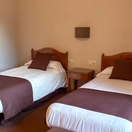 Hotel Abat Cisneros Montserrat-3