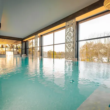 Best Western Plus Le Roi Arthur Hotel & Spa-3
