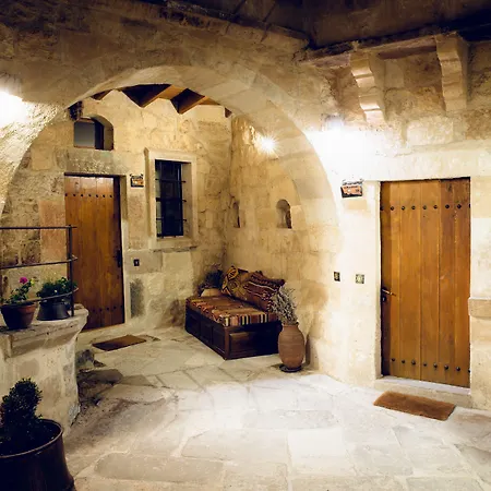 Sultan Cave Suites-3