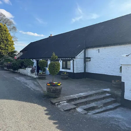 The Dog & Partridge Country Inn-2