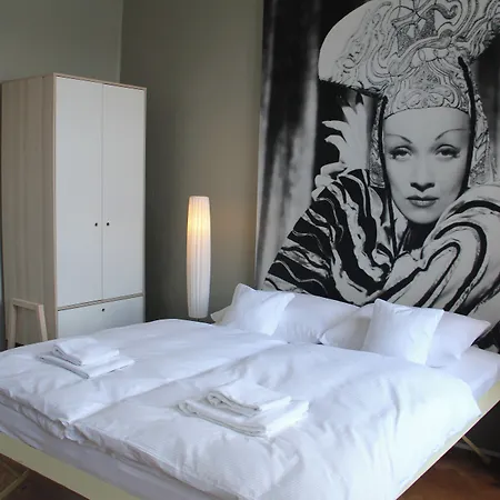 Arthotel Connection-3