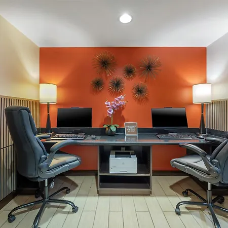 Best Western Plus College Park Hotel-3