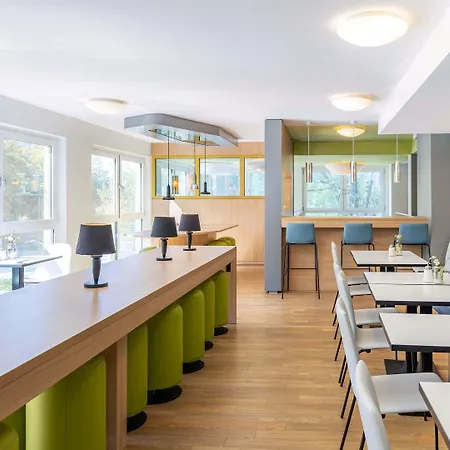 B&B Hotel Stuttgart-City-2