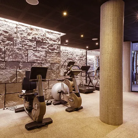 Altapura Hotel & Spa Val Thorens-2