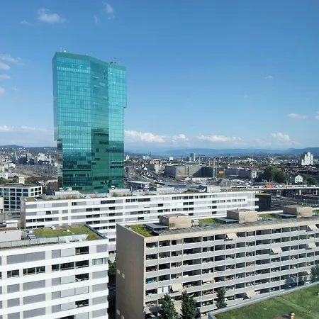 Renaissance Zurich Tower Hotel-3