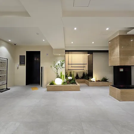 Tria Business & Boutique Hotel-3