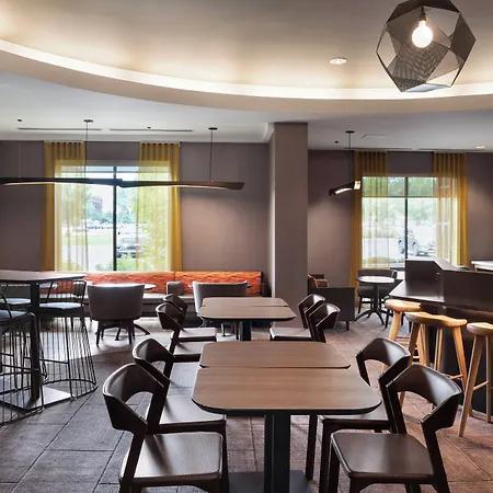 Springhill Suites By Marriott Syracuse Carrier Circle-2