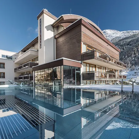 Bergland Design- Und Wellnesshotel-2