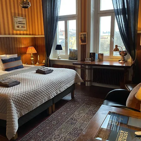 Strand Hotel-2