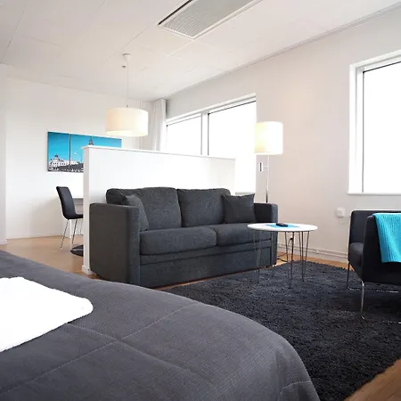 Sky Hotel Apartments Tornet-2