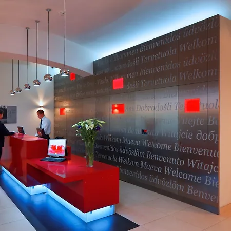 Red & Blue Design Hotel Prague-2