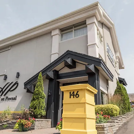 The Hotel On Pownal-3