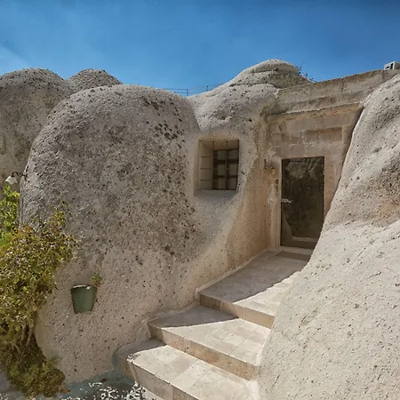 Traveller'S Cave Hotel-3