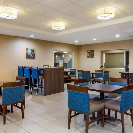 Comfort Inn Marion - West Memphis-3