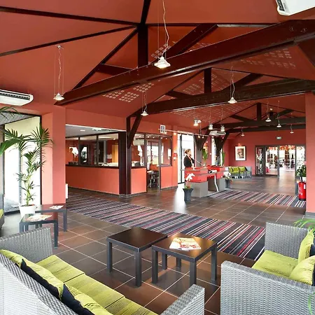 Ibis Styles Segre-2