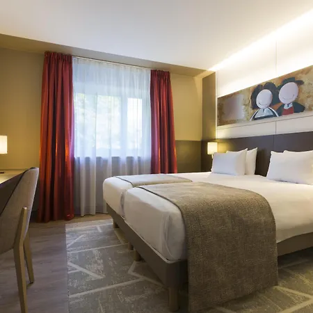 Kyriad Hotel Strasbourg Lingolsheim-2