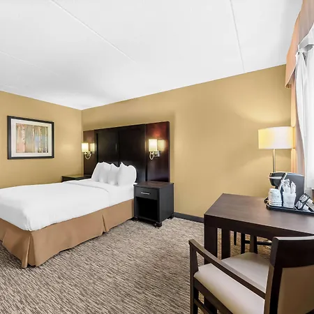Best Western Plus Mariposa Inn & Conference Centre-3