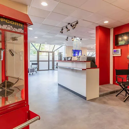 Ibis Styles Paris Saint Denis La Plaine-3