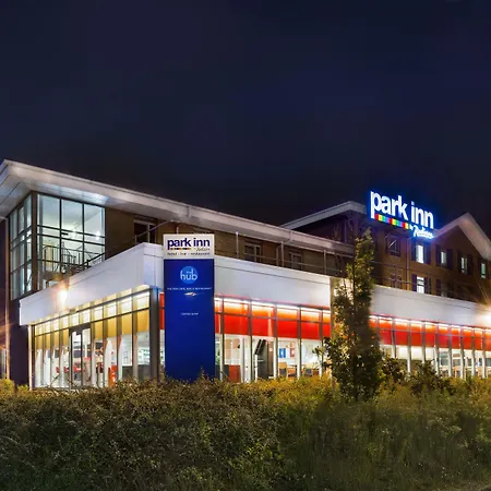 Park Inn By Radisson Birmingham Walsall-3