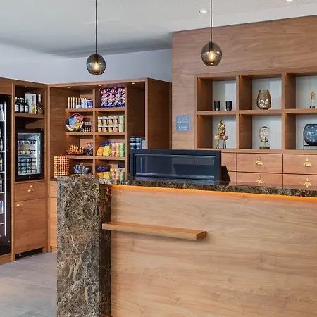 Four Points By Sheraton Panoramahaus Dornbirn-3
