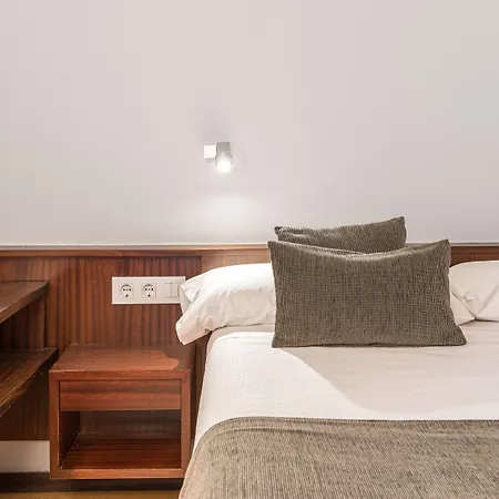 Hotel Emporda-3