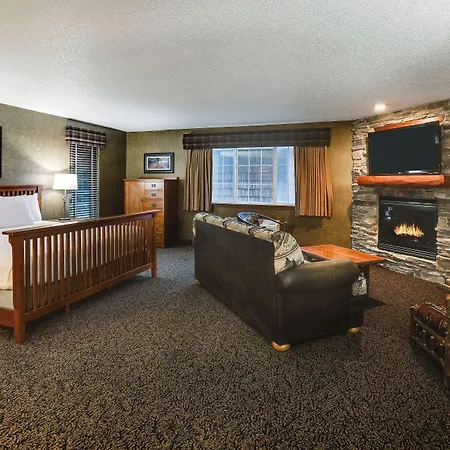Stoney Creek Hotel St. Joseph-2