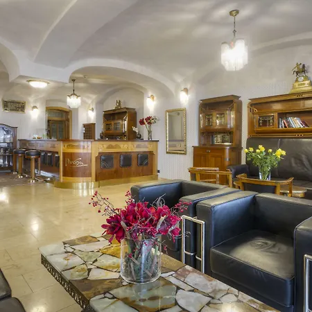 Hotel Mucha-2