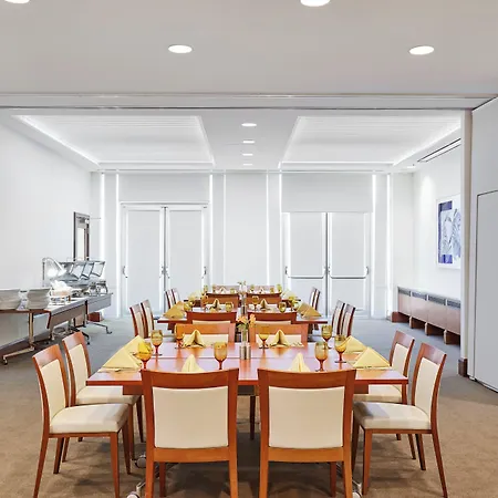 Intercontinental Suites Hotel Cleveland By Ihg-3