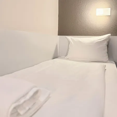 Colour Hotel-2