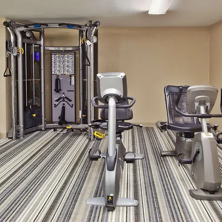 Sonesta Simply Suites Chicago Waukegan-3