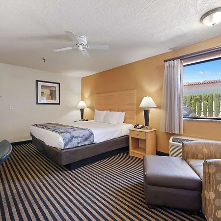 Best Western Plus Executive Inn & Suites-3