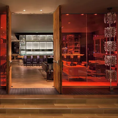 Hyatt Regency Vancouver-2