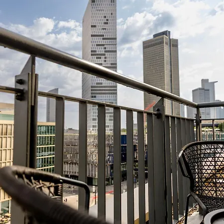 Motel One Frankfurt-Messe-3