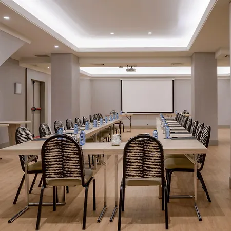 Ac Hotel Carlton Madrid By Marriott-2