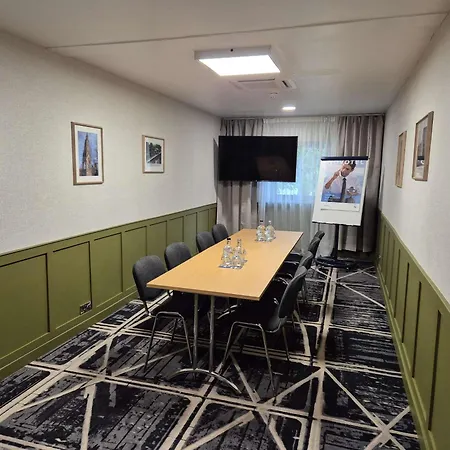 Novotel Manchester West-2