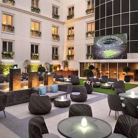 Moevenpick Hotel & Apartments Bur Dubai-3