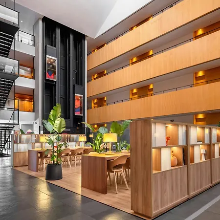 Innside By Melia Barcelona Aeropuerto-2