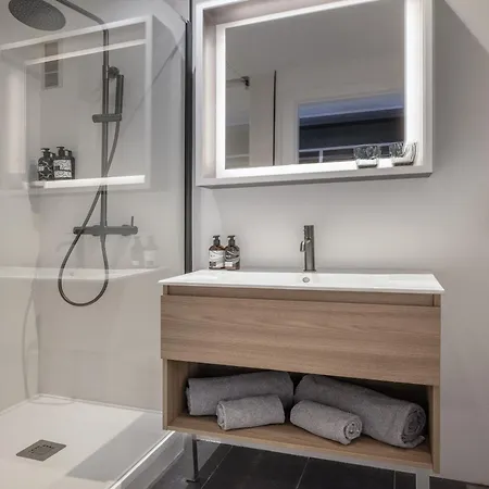 Innside By Melia Barcelona Aeropuerto-3