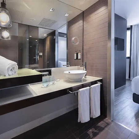 Hotel Barcelona Condal Mar Affiliated by Meliá-3