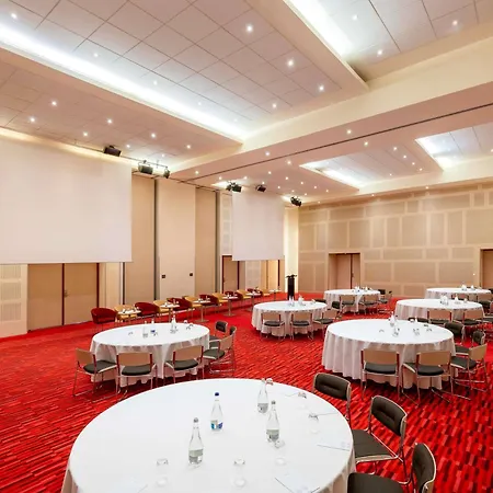 Novotel Bucharest City Centre-2