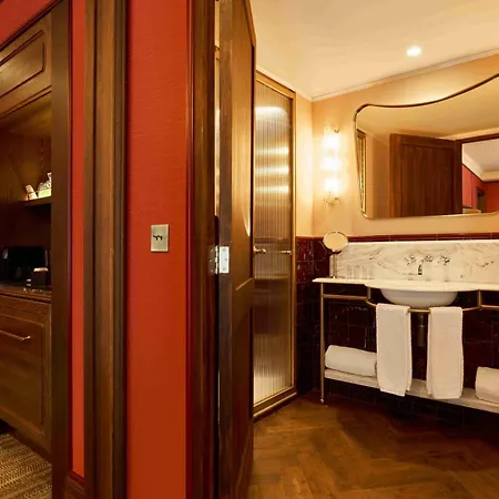 Hotel Espana Ocean Drive - Newly Renovated-3