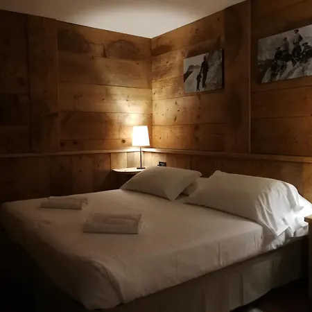 Hotel Chalet Svizzero-2